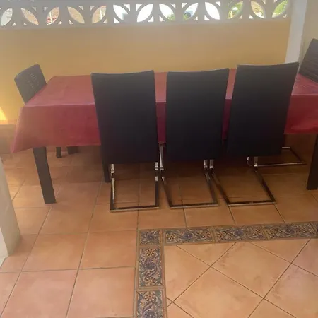Villa Costa Adeje Βίλα *